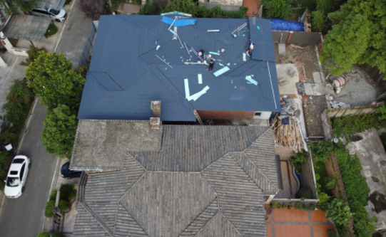 彩石金属瓦会生锈吗？最全材质分析及防锈技巧解答